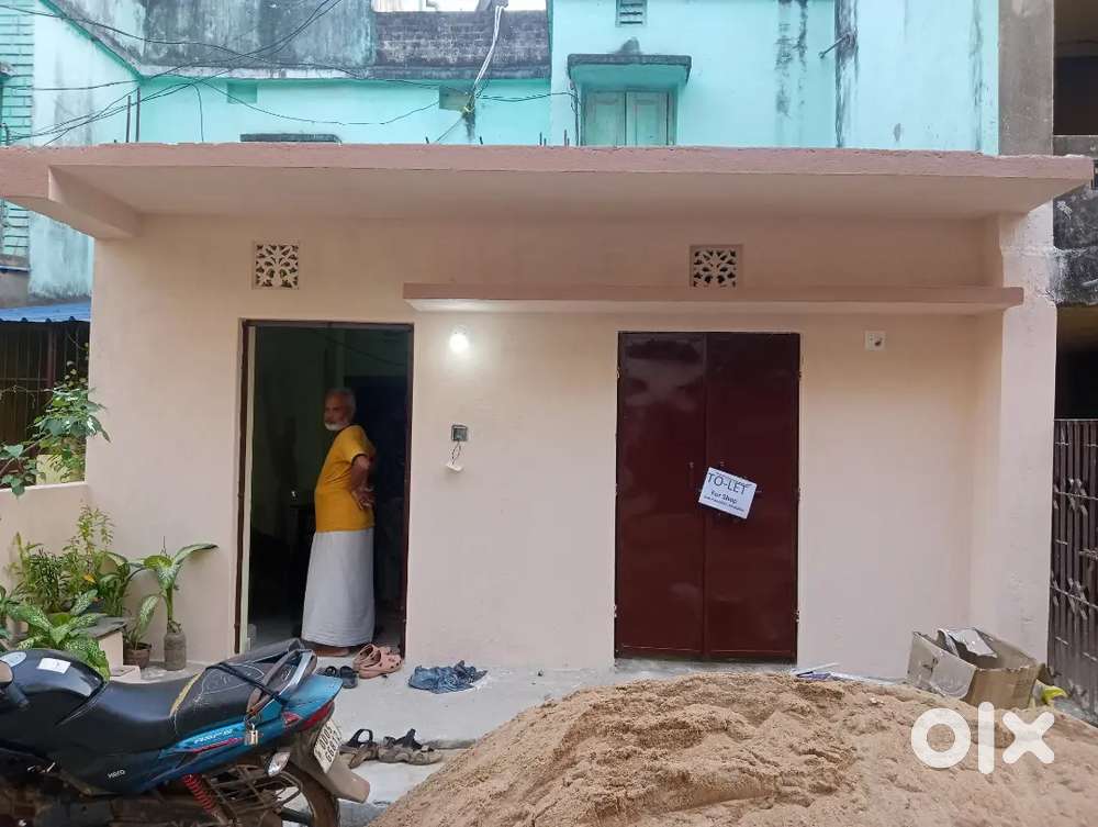 Single room for small shop in Rasulgarh GGP colony