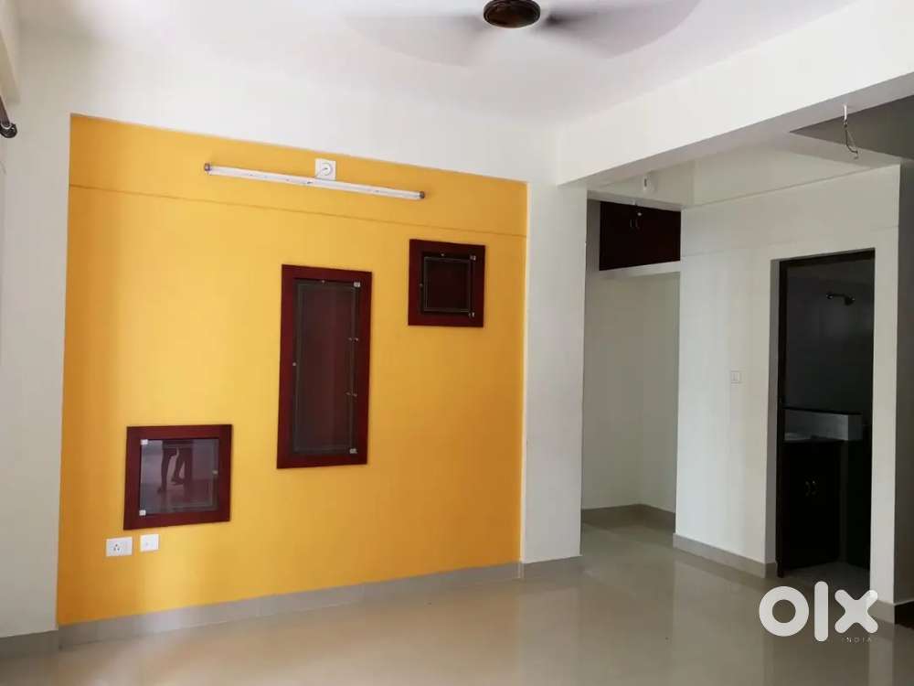 2 bhk flat for rent at karakkamandapam 12000