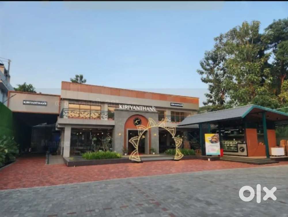 Restaurant Captain