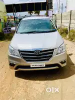 Toyota Innova 2.5 V 7 STR, 2014, Diesel