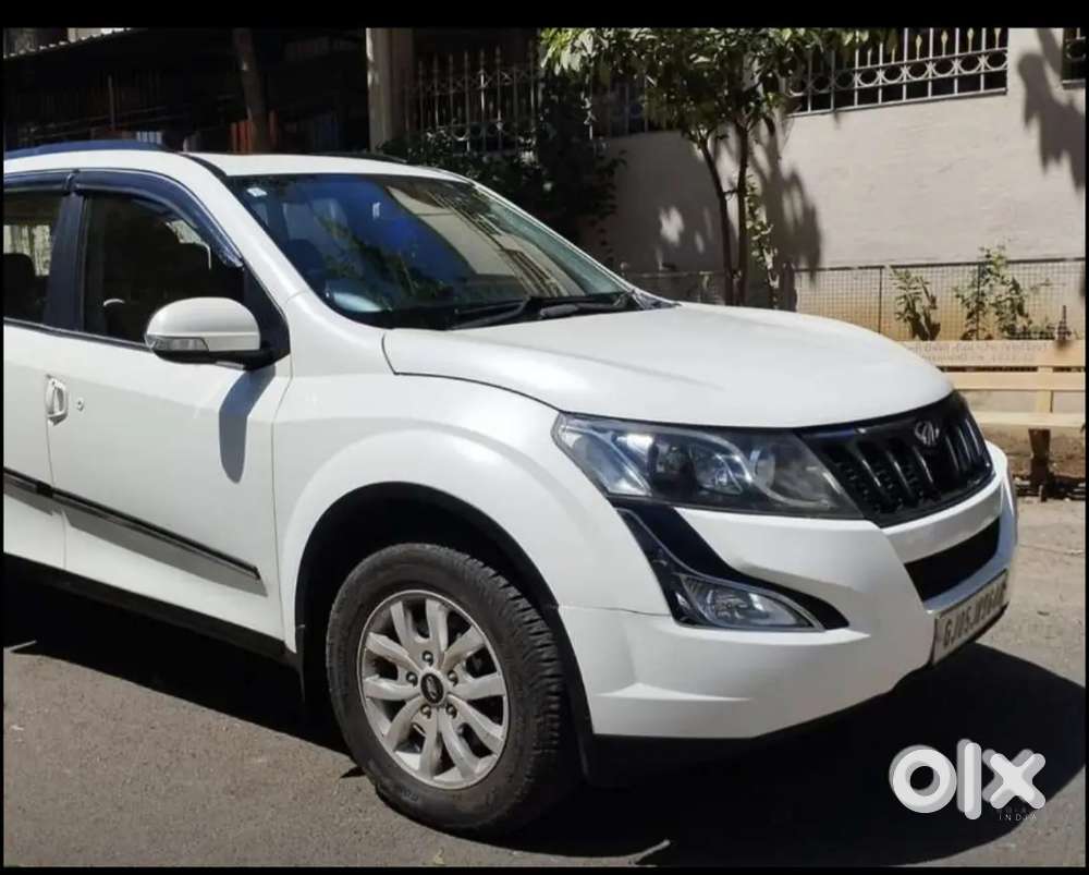 Mahindra XUV500 2017 Diesel 75450 Km Driven