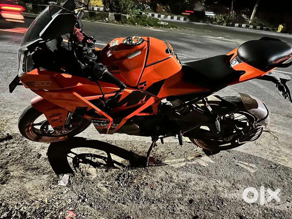 Ktm rc 200 moto gp edition with ppf coating brand new less used bike