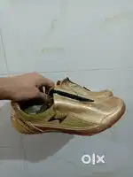 Running shoes