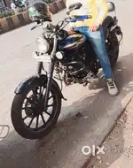 Bajaj avenger street 150