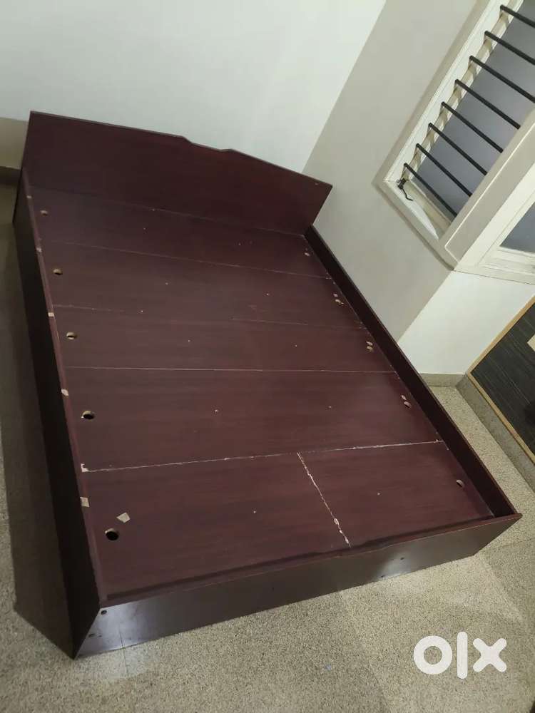 House furniture Cot, Cuboard and Tipoy