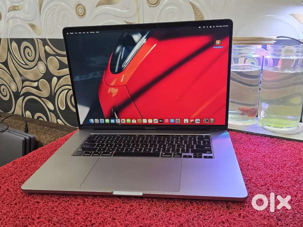 Apple Macbook Pro 2020 i7 16gb 512gb 5.5gb Graphics 16inch Retina