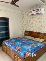 3bhk fully furnished flat on zirakpur pariala highway road 25000/-