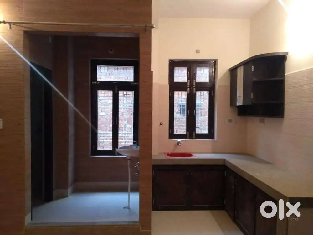 Rent pe Makaan office godam lene ke liye sampark Karen