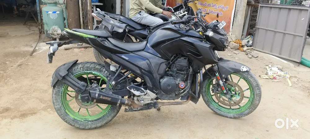 Yamaha FZ 250