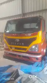 Eicher 2110 cabin