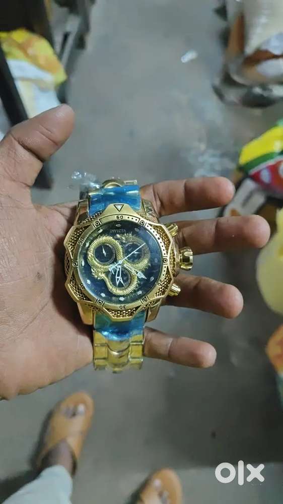 Invicta men black watch