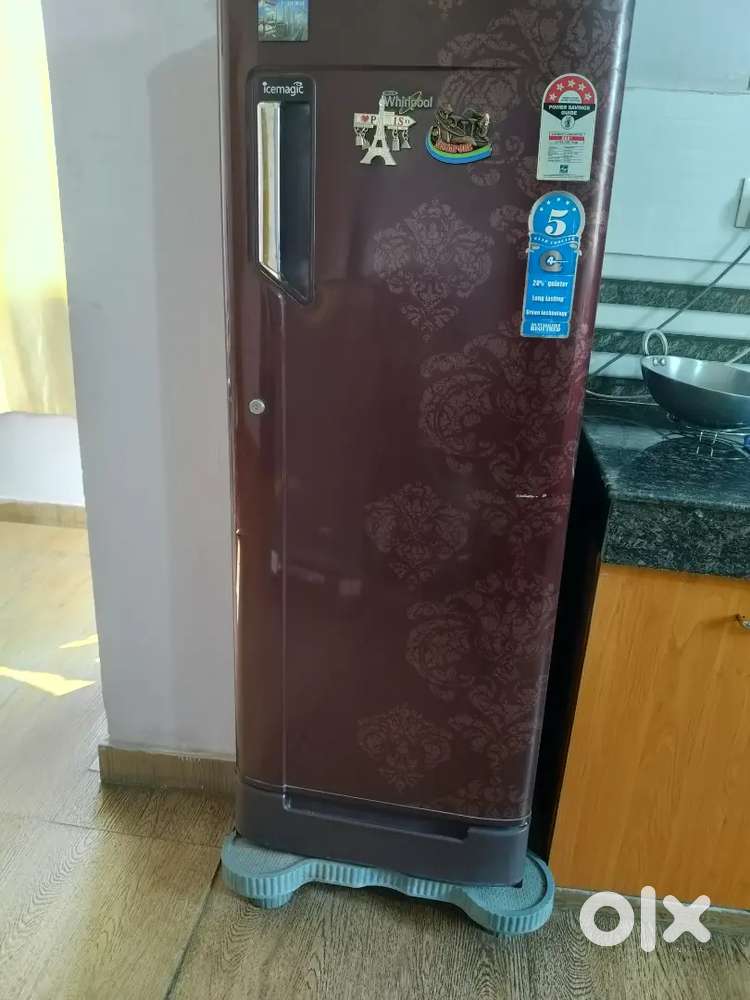 Whirlpool Refrigerator 215 litre gross volume