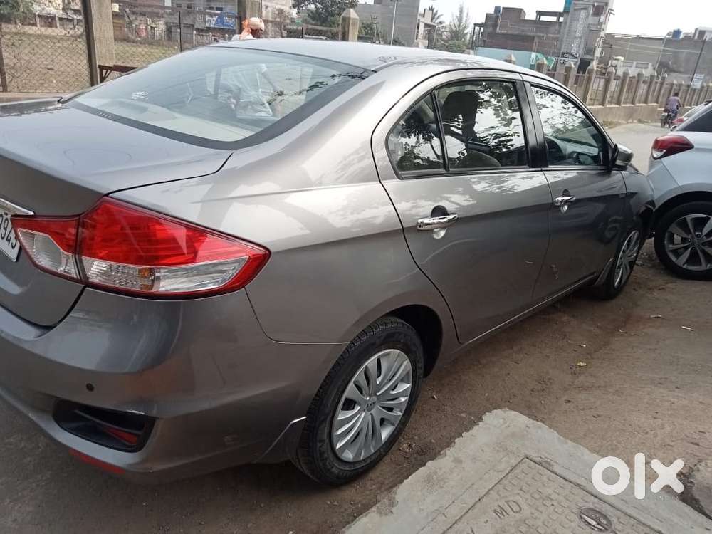 Maruti Ciaz with Excellent condition with full service record in Nexa