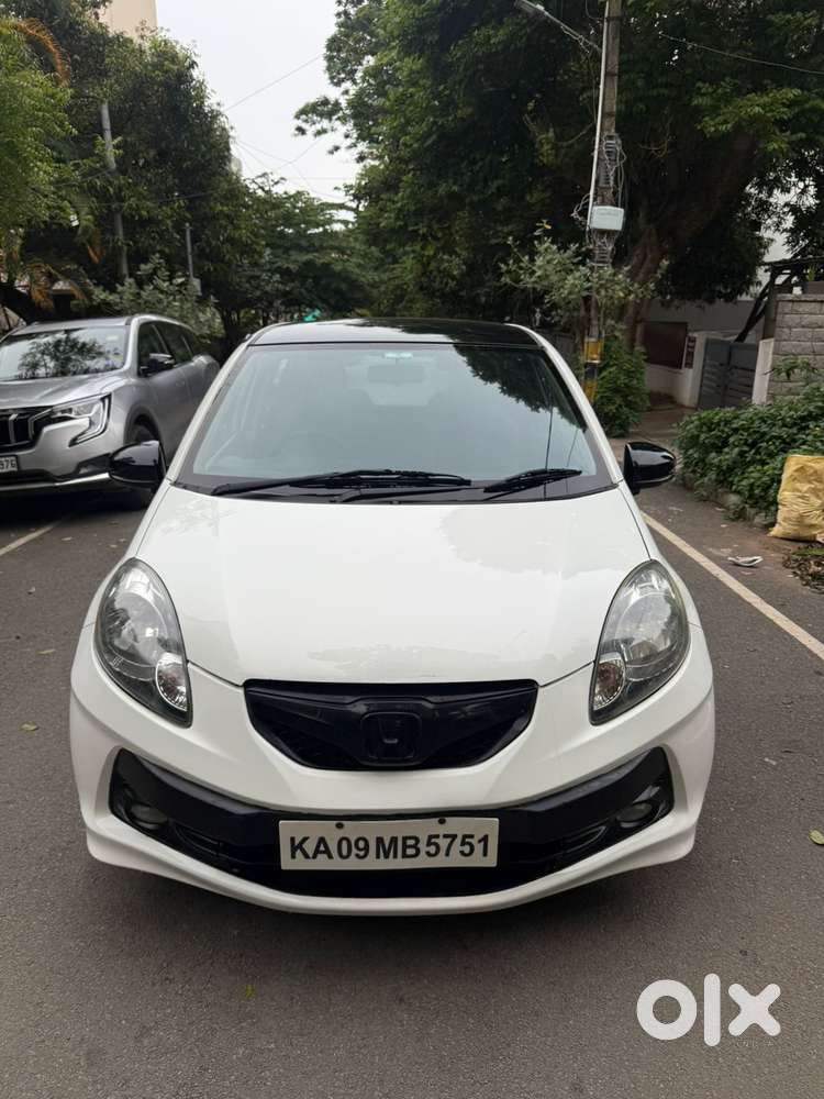 Honda Brio VX AT, 2014, Petrol