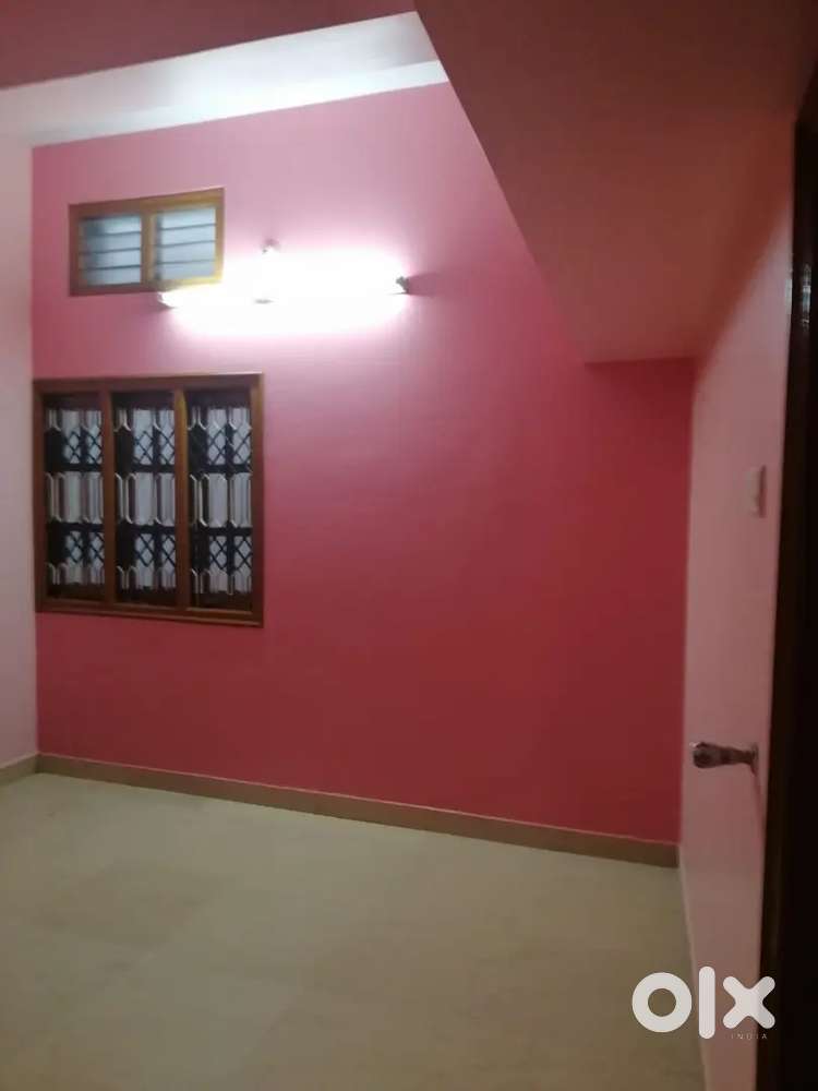 2BHK HOUSE FOR RENT
