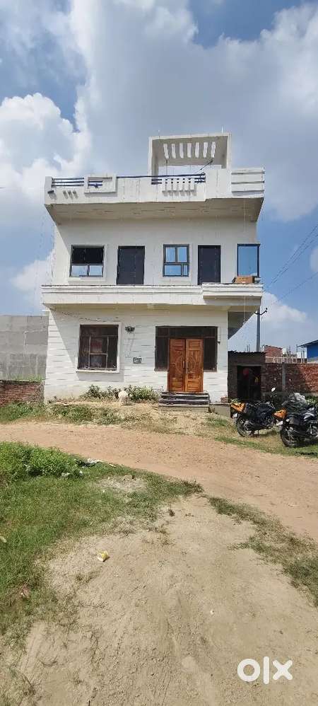 Saraswati Bhawan Only For Students Boy's Only