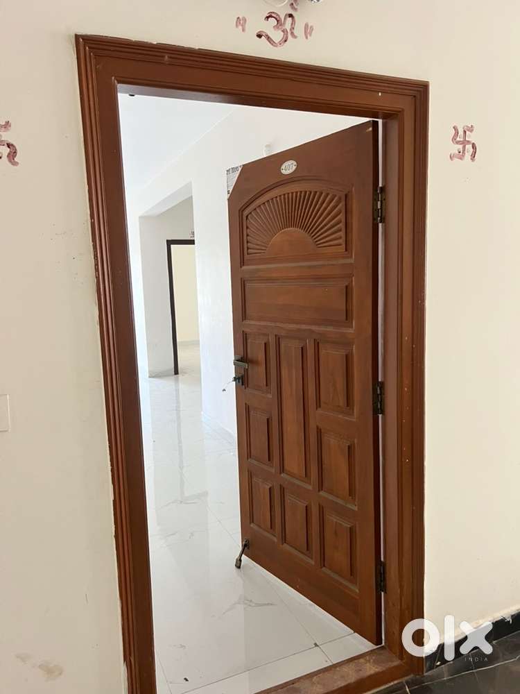 Flat for sale Uppal bus dipot back said