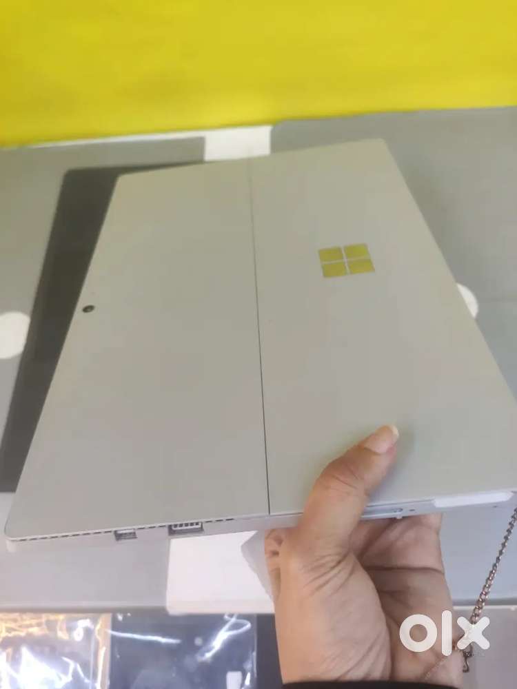 Microsoft Surface Detachable Laptop 2-in-1 Tablet Free Delivery servic