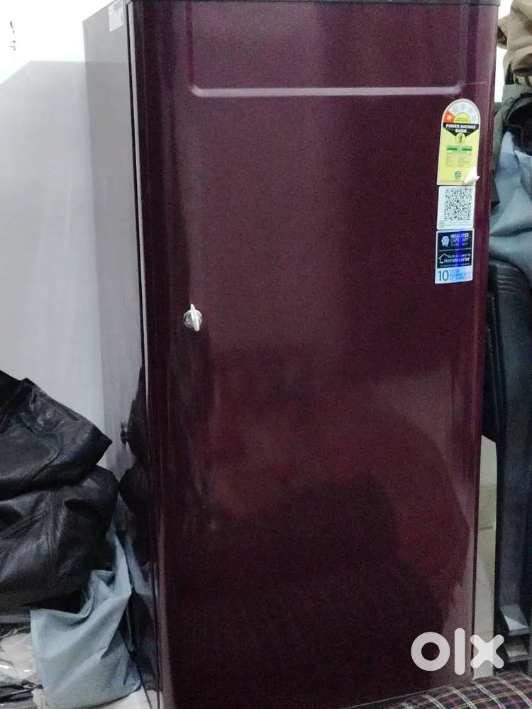 Whirlpool single door fridge