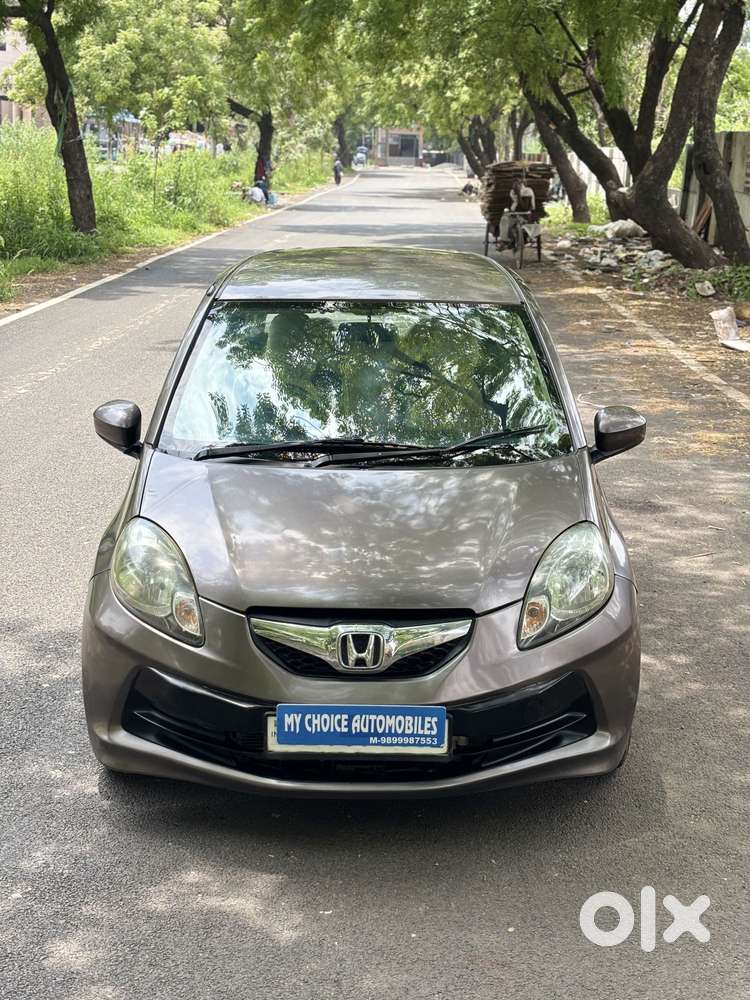 Honda Brio, 2012, Petrol