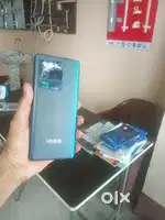 Iqoo Neo 6 8gb 128gb snapdragon 870 gaming and camera mobile