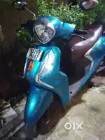 A very good condition BS6 scooty is for sale