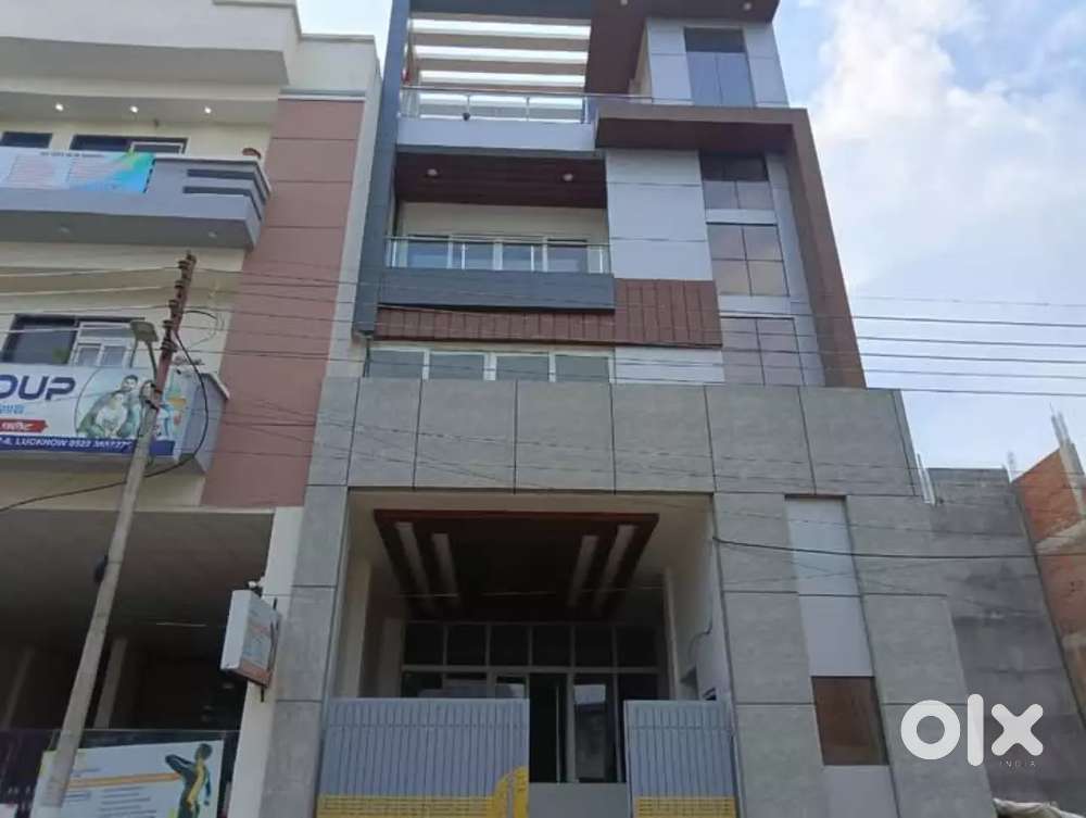 Basement+ 3 Floor Hall for Rent Saheed path Lucknow