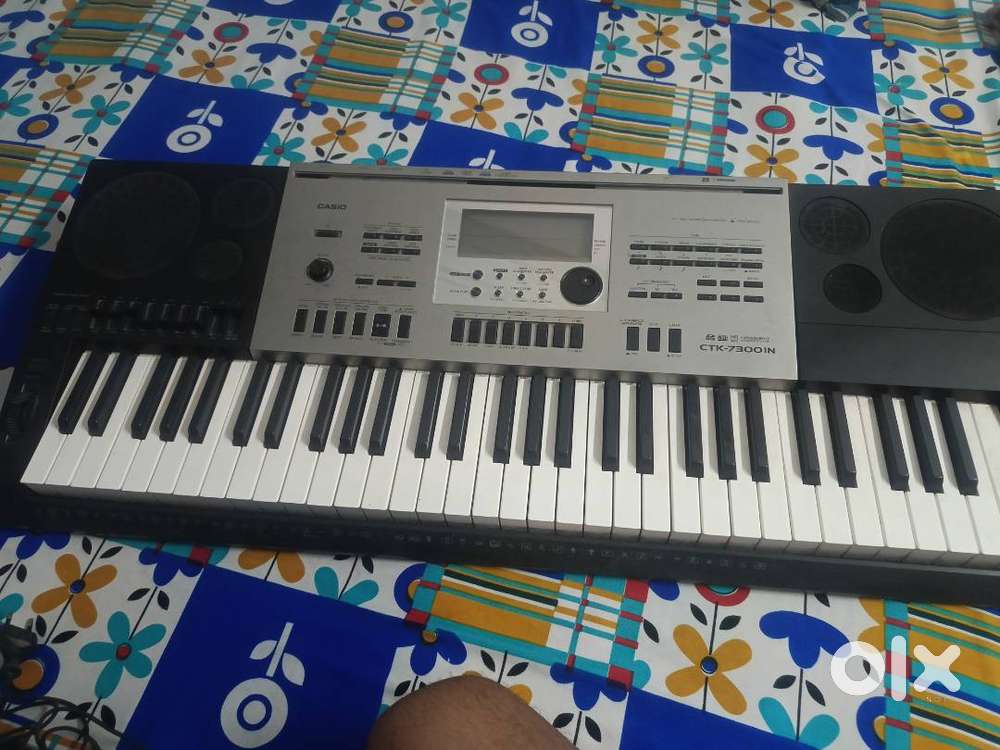 Casio CTK 7300