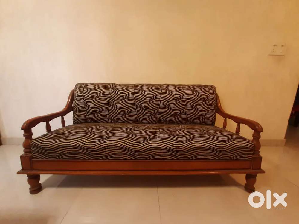 Wooden sofa 3+2