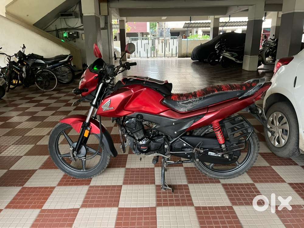 HONDA LIVO BS -4