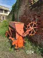 Rotavator tractor
