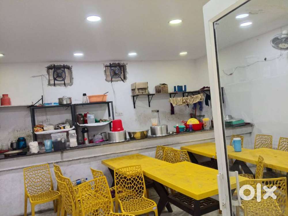 2 Shops For Lease (Prime Area)