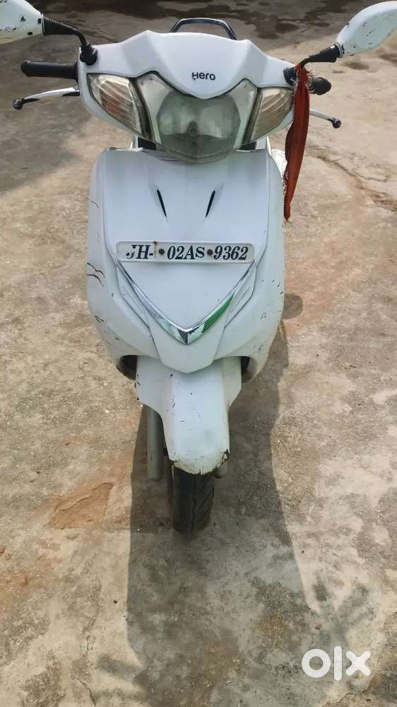 Hero duet scooter