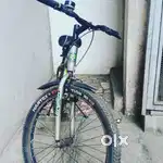 4 months old cycle top condition