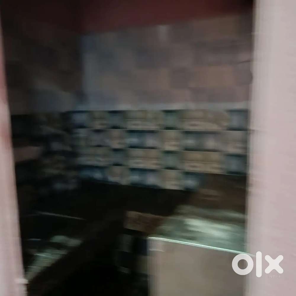 2BHK flat for rent in Sharma path Baily road.