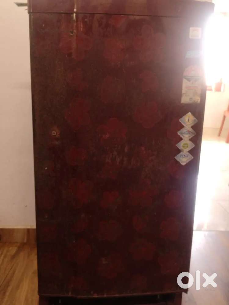 Godrej 177 litre single door fridge -5 star