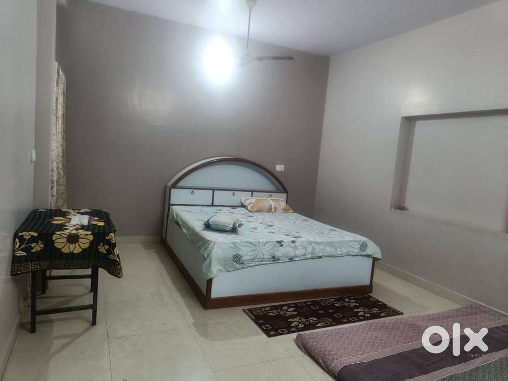 2BHK House Available For Rent with Air Condition