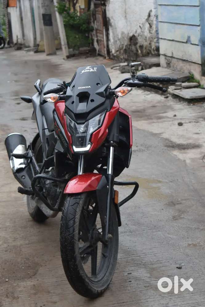 Honda X-blade