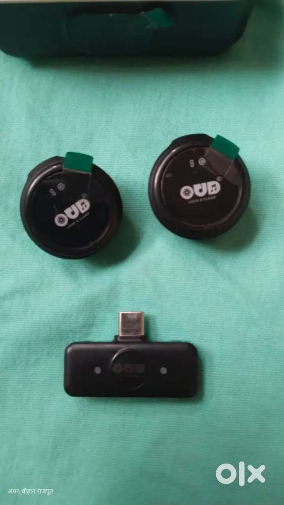 Vlog Master Dual Microphone With Charging Case