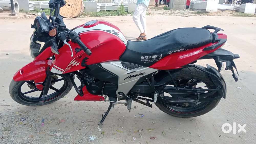 Gadi akdam mast candisan me hai car lena hai usi liye bhej rha hu