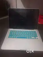 Apple mac laptop