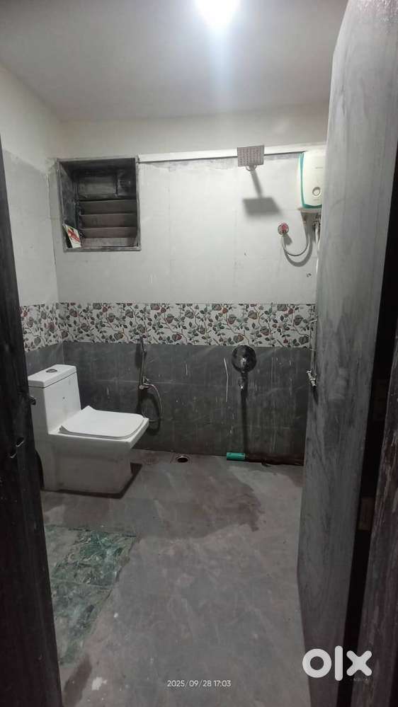 1BHK flat at Second floor on rent  for all