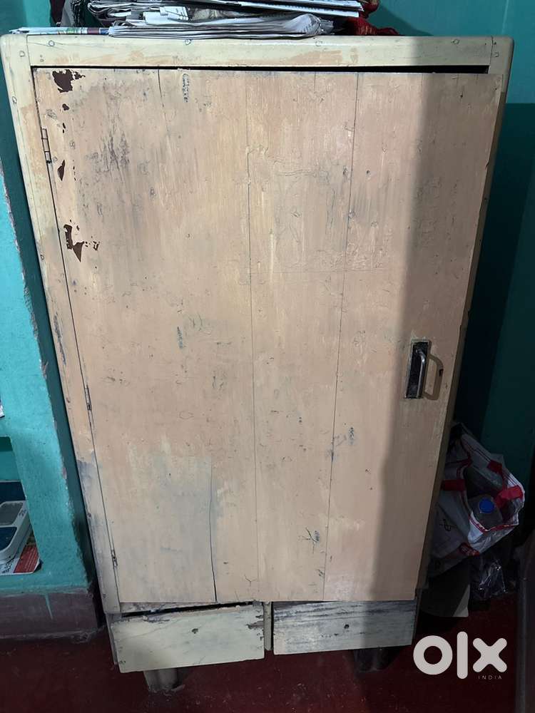 Wooden Wardrobe cupboard