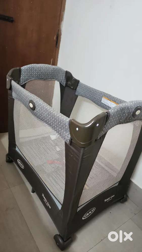 Best portable crib from Graco baby beds  (imported US)