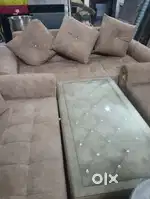 Sofa set with table