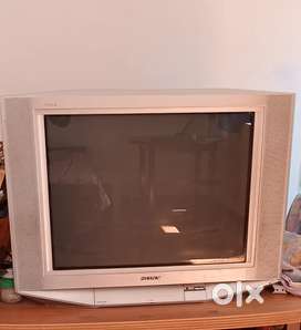 Sony Wega 29 inch Trinitron color tv