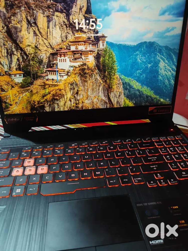 ASUS TUF A15 RYSEN 7  and 4600H , Rtx 3050, 180W battery 144 Hz