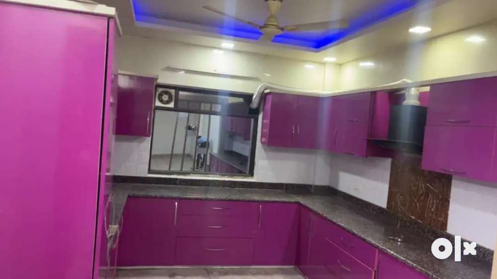 3 BHK available for rent in sector 2 prime location