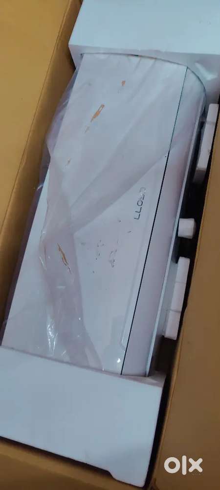 Lloyd AC 1.5 Ton with 5 star