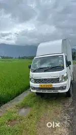 Tata Intra V30 VX Closed Body